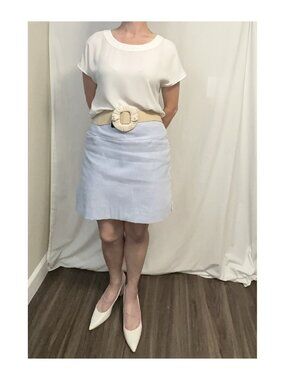 Banana Republic White Short Sleeve Drapey Pleat Back Crew Blouse Small EUC